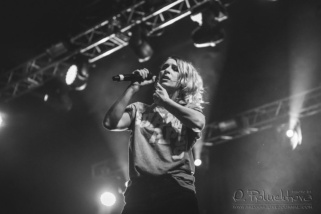 9 - Guano Apes