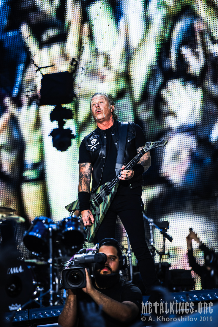 24 - Metallica