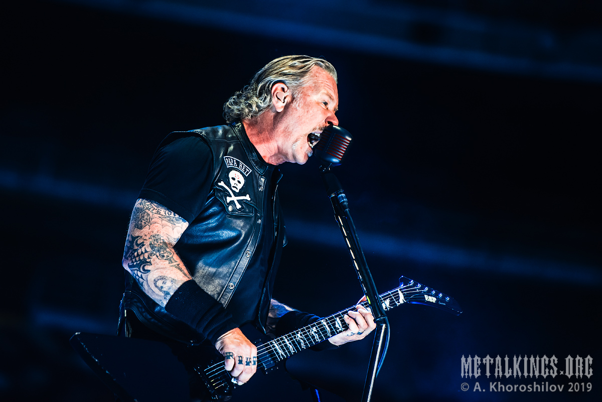 34 - Metallica