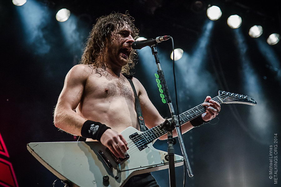 11 - Airbourne