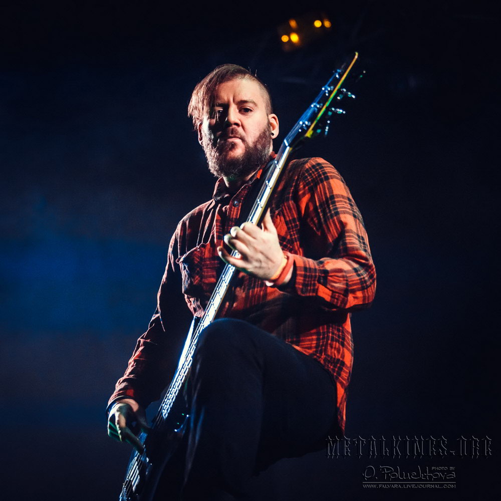 12 - Seether