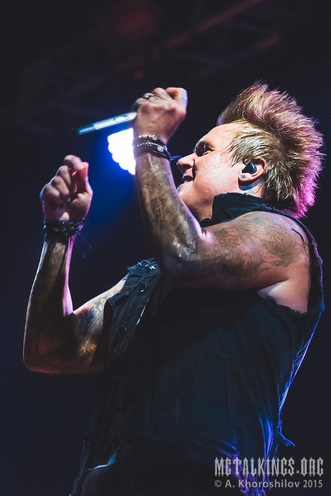 20 - Papa Roach