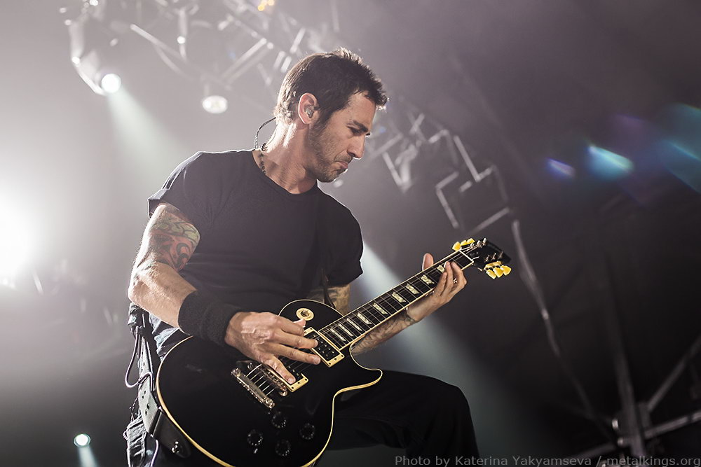 9 - Godsmack