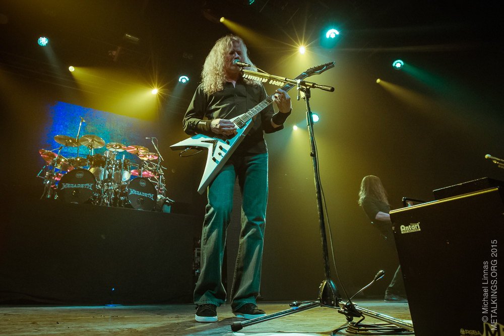 32 - Megadeth