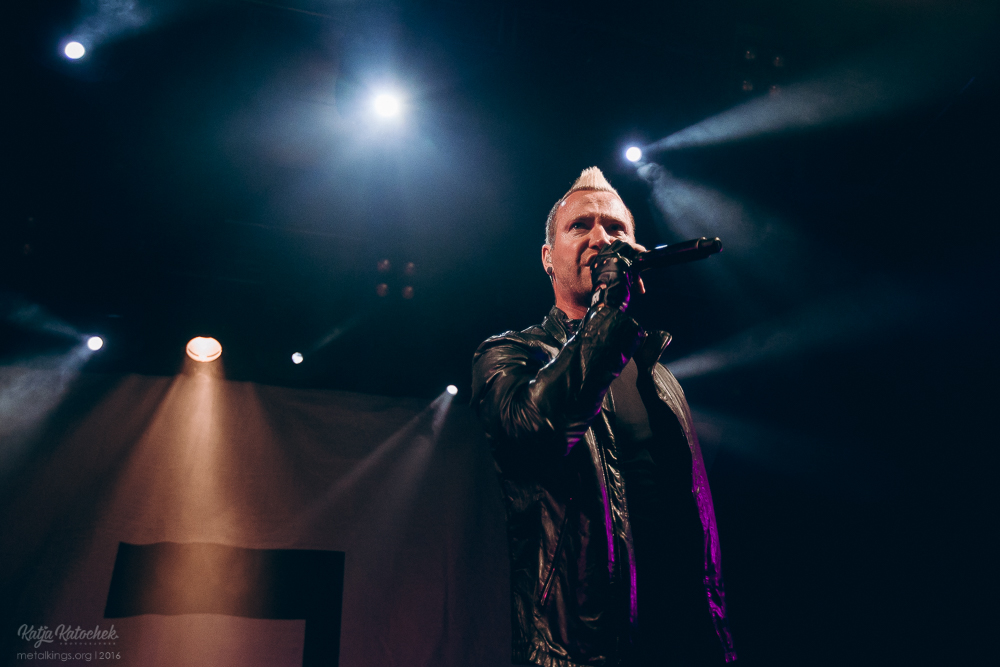 23 - THOUSAND FOOT KRUTCH