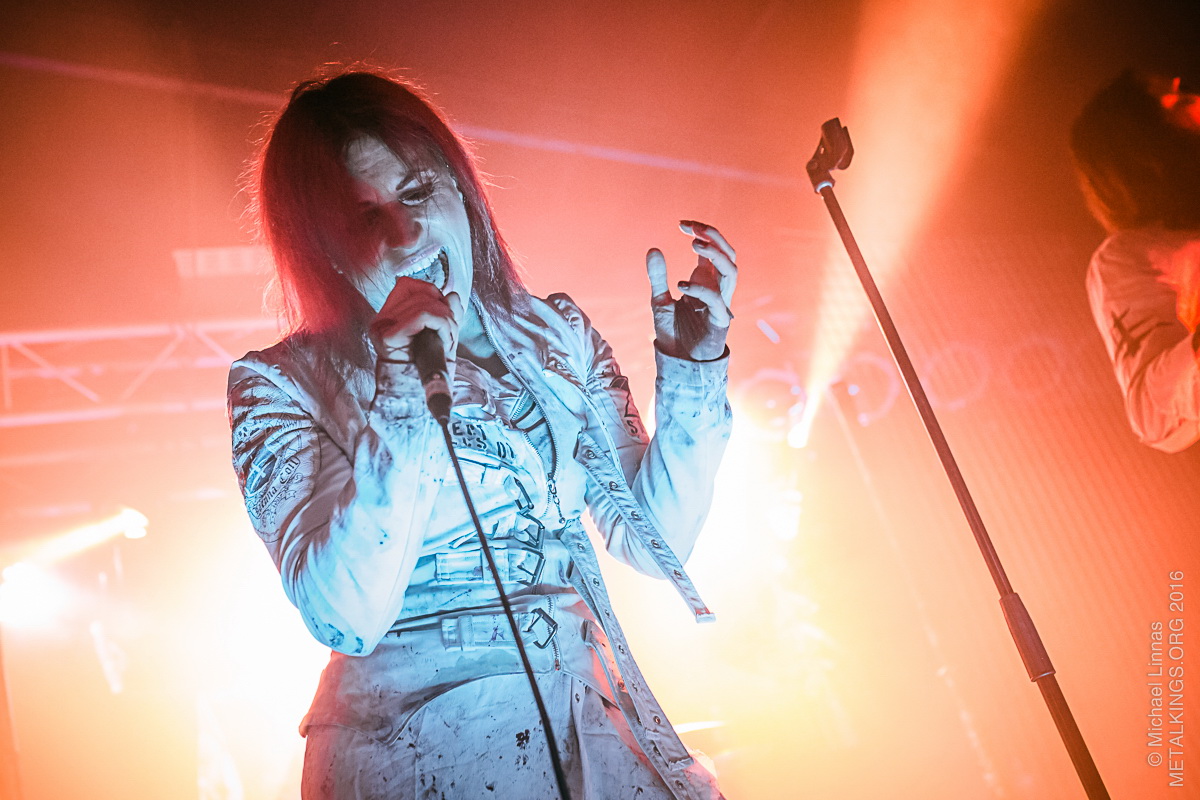 15 - Lacuna Coil