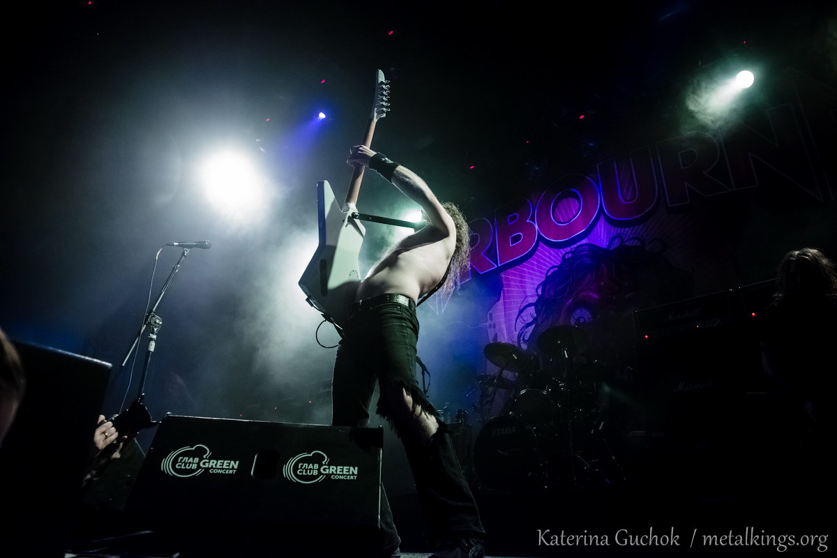 20 - Airbourne