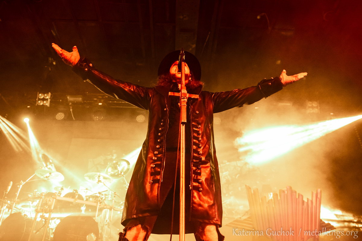 26 - MOONSPELL