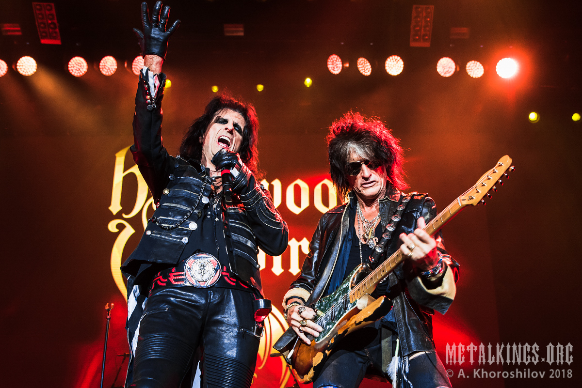 41 - Hollywood Vampires