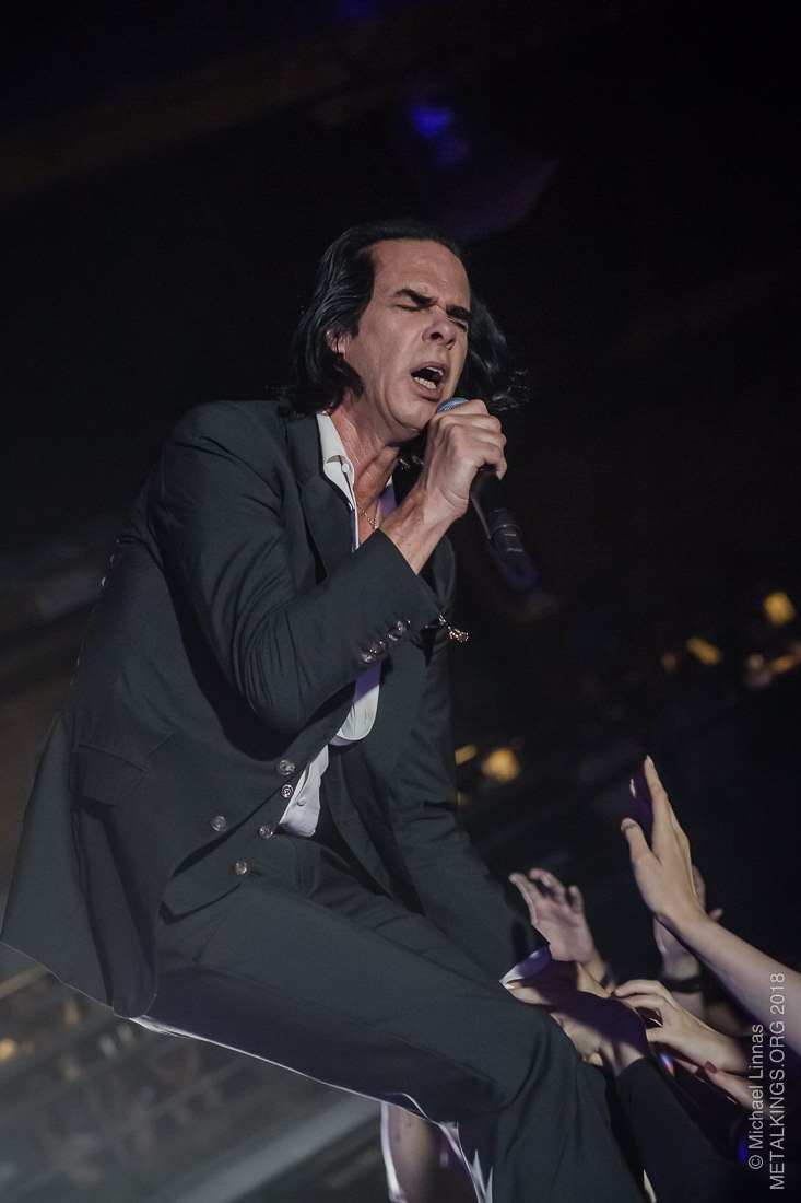 18 - NICK CAVE