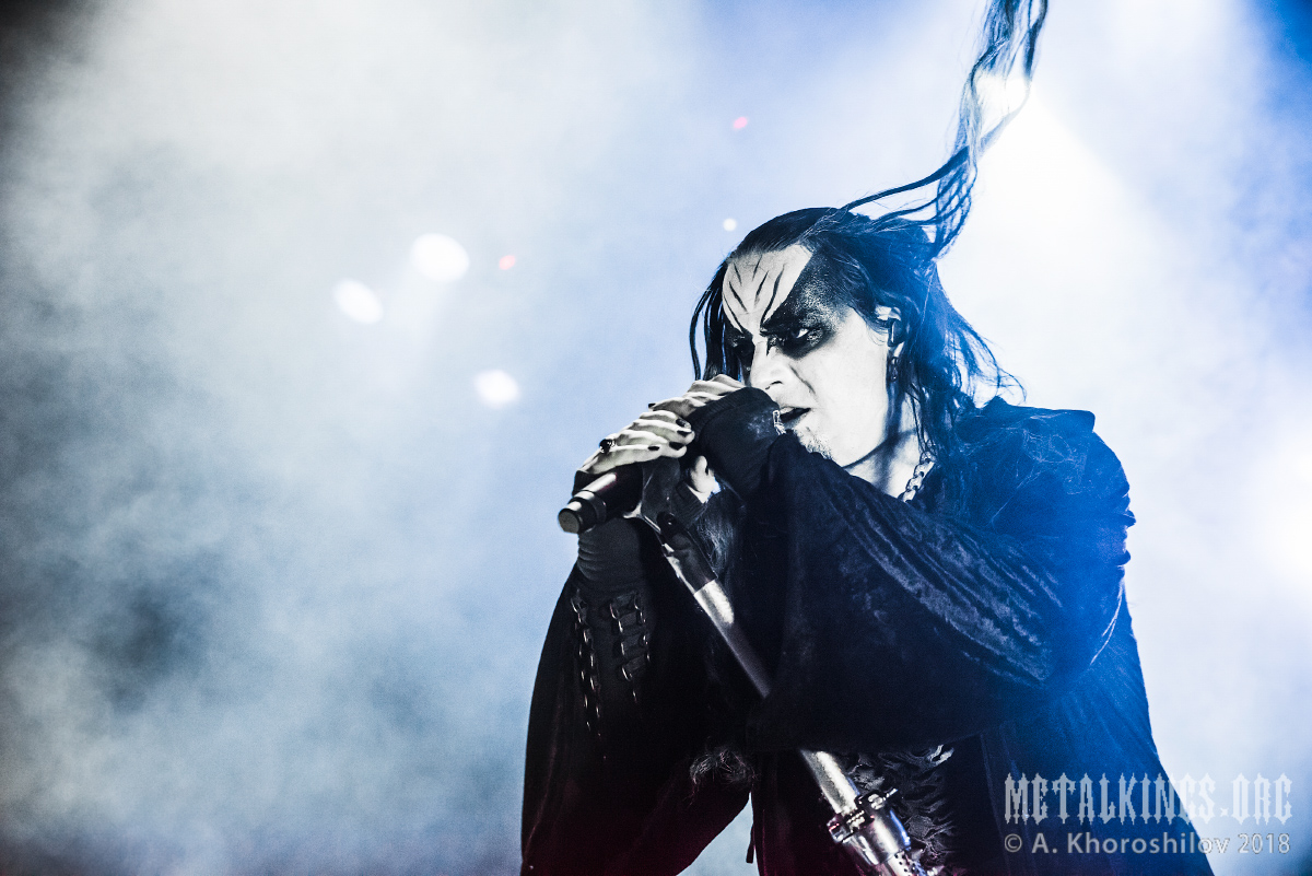 37 - Dimmu Borgir