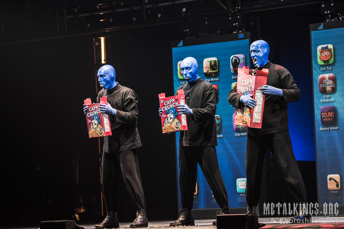 51 - Blue Man Group