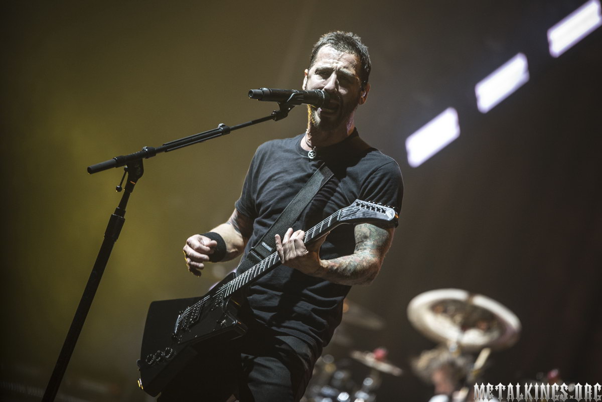 17 - Godsmack