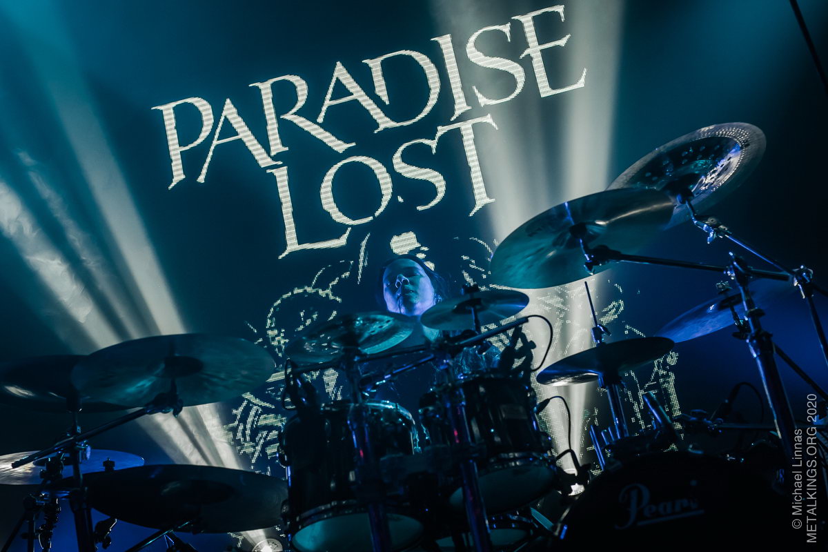 9 - Paradise Lost