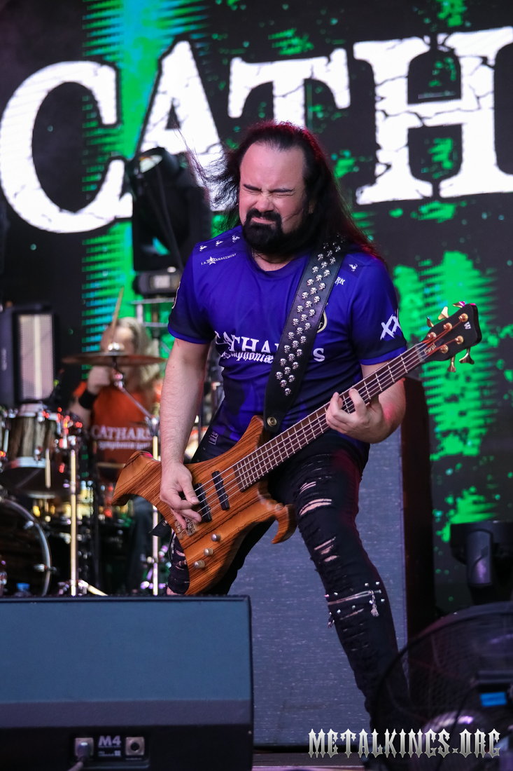 19 - 