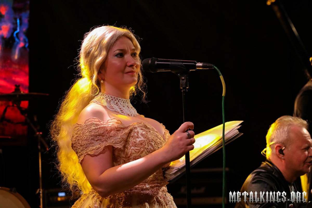 8 - Оргия Праведников